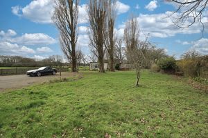 Photo 11- click for photo gallery